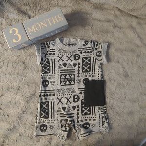 Koala Kik "Born Wild" Skull Romper; 0-3 months